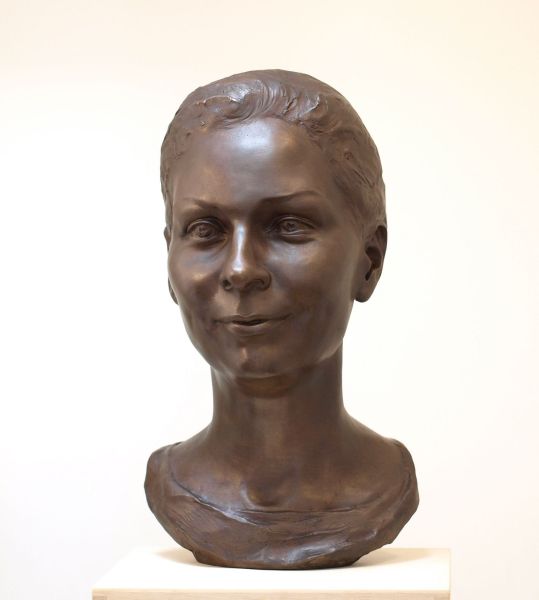 Frauenportrait Bronze Guss R. Barth etwas ueberlebensgross b