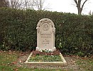 Rosen Grabstein Magnus Kleine-Tebbe u. Andreas Schwebig 9