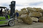 Ruehme Landwehr Steinrelief c Steinwerk Stichweh in Thueste  a