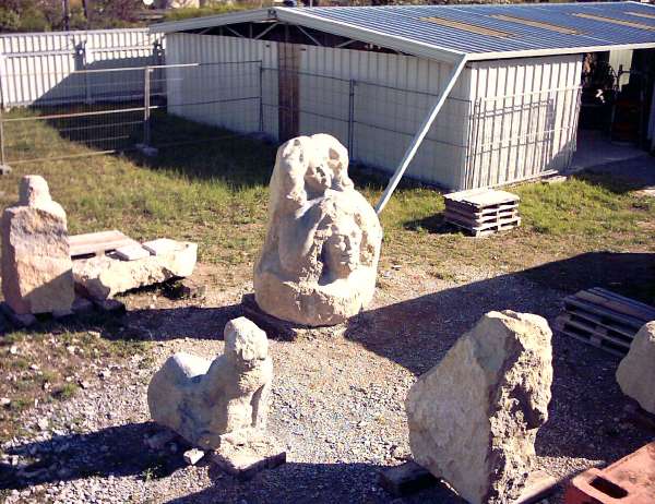 Salbung Korallenoolith 210 Werkplatz 2004 7