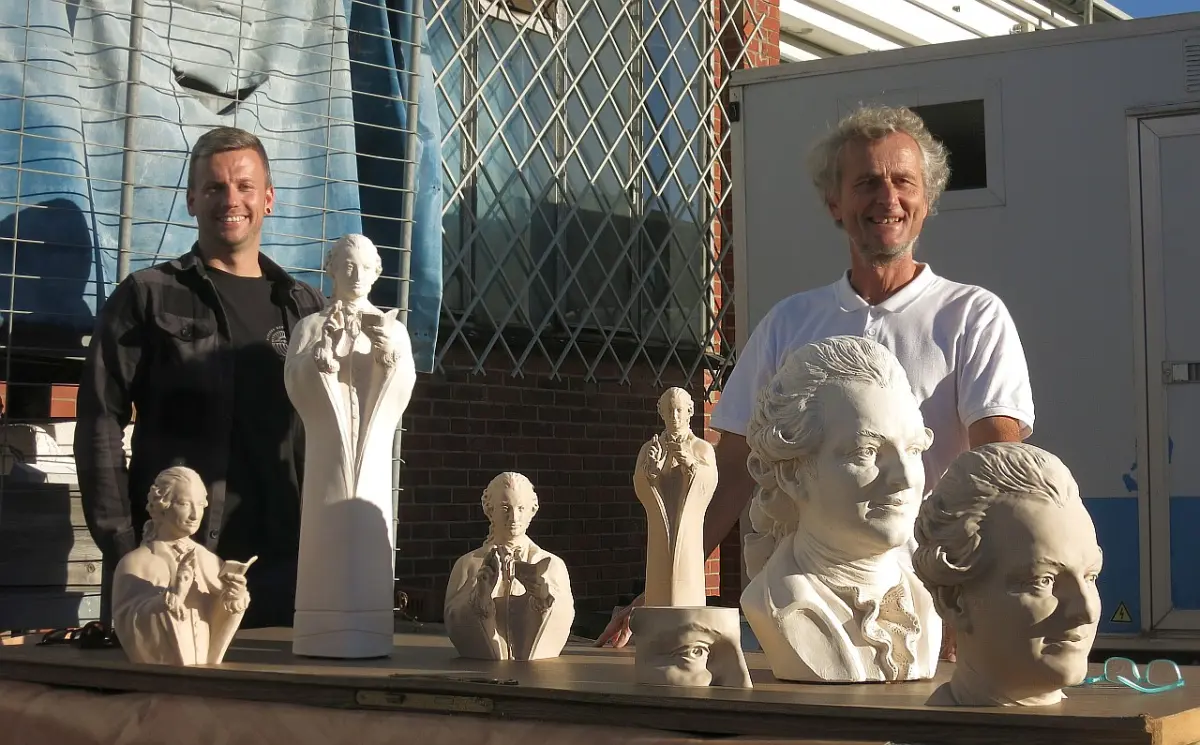 Entwürfe und Vormodelle für das Lessingstandbild in Bad Pyrmont, Magnus Kleine-Tebbe a